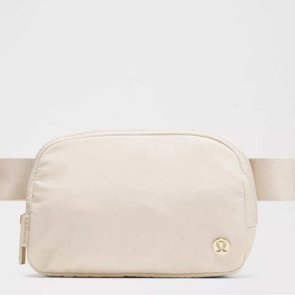 Lululemon Everywhere Belt Bag Crossbody